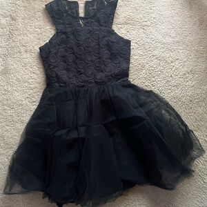 Elegant Black Lace Kids Formal Dress